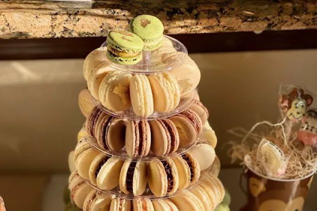 Monies Macarons