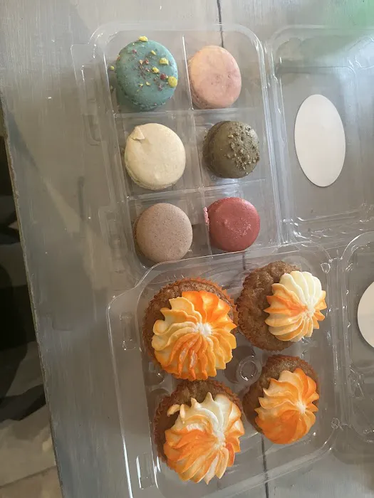 Monies Macarons Picture 7