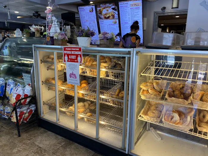 Bean and Bagel Cafe Picture 4