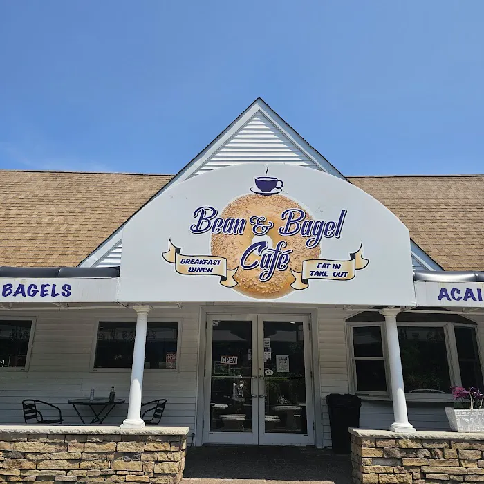 Bean and Bagel Cafe Picture 2