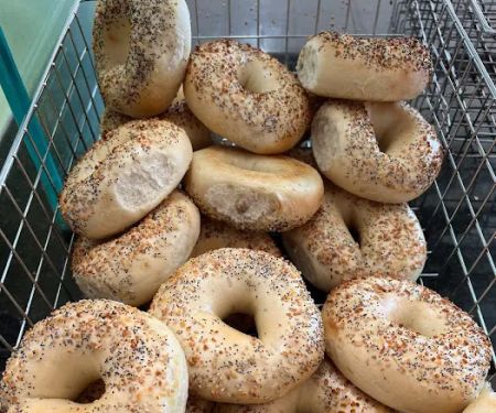 Manhattan Bagel Cafe - Mastic Beach