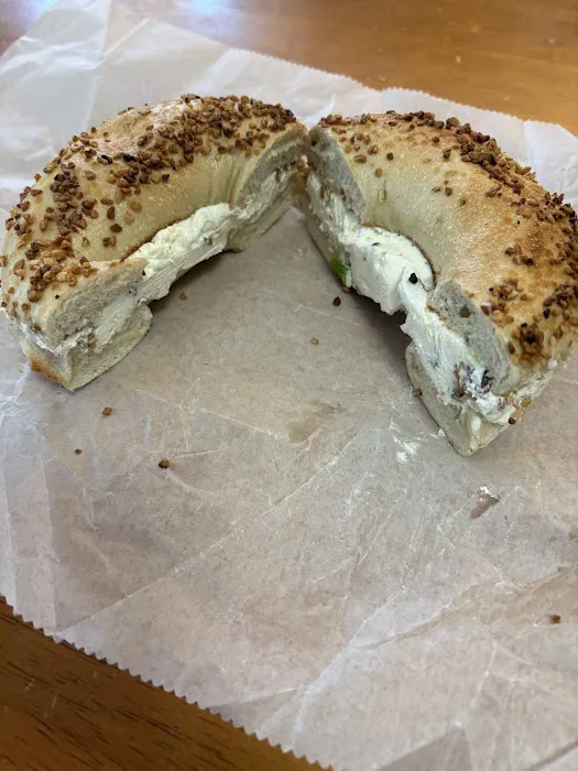 Manhattan Bagel Cafe - Mastic Beach Picture 8