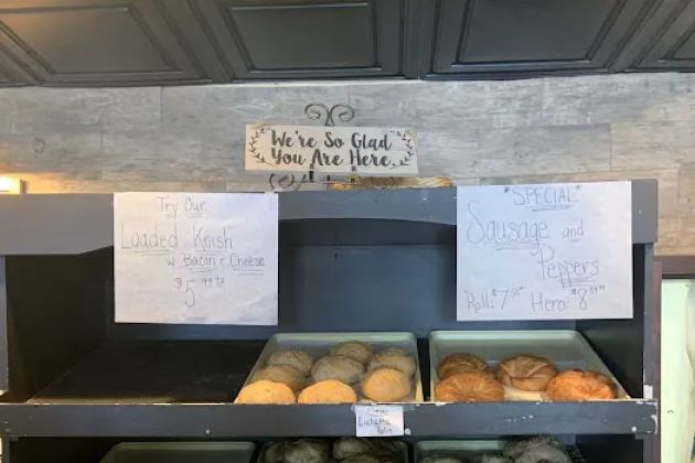 Pete's Bagels and Brunch Eastport