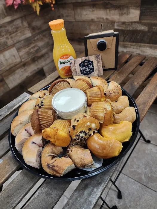 Bagel Girl Picture 7