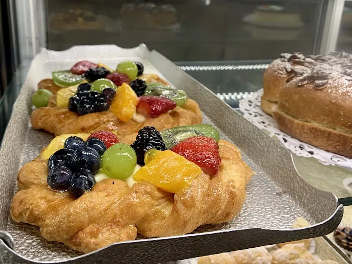Beach Bakery & Grand Cafe Picture 1