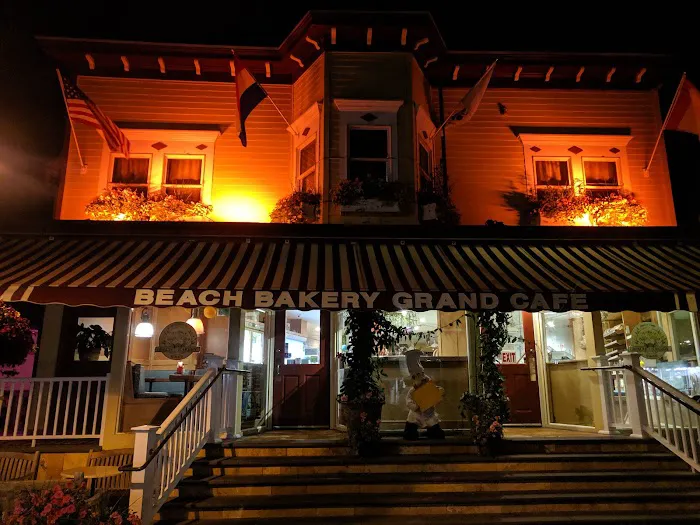 Beach Bakery & Grand Cafe Picture 4