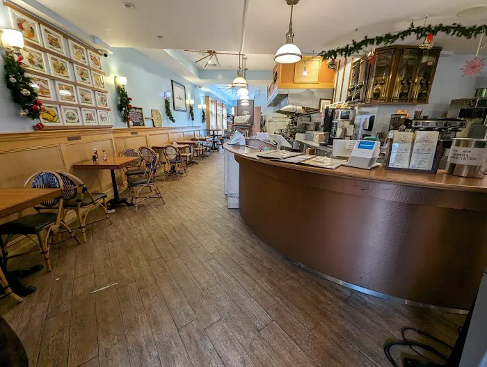 Beach Bakery & Grand Cafe Picture 7