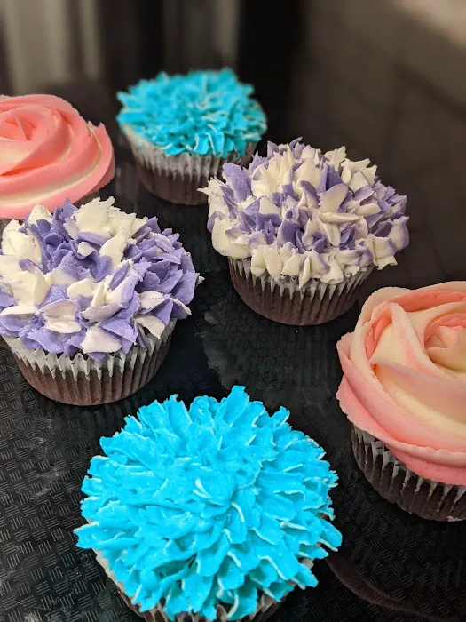 Little Bit O' Love Bakery Picture 6