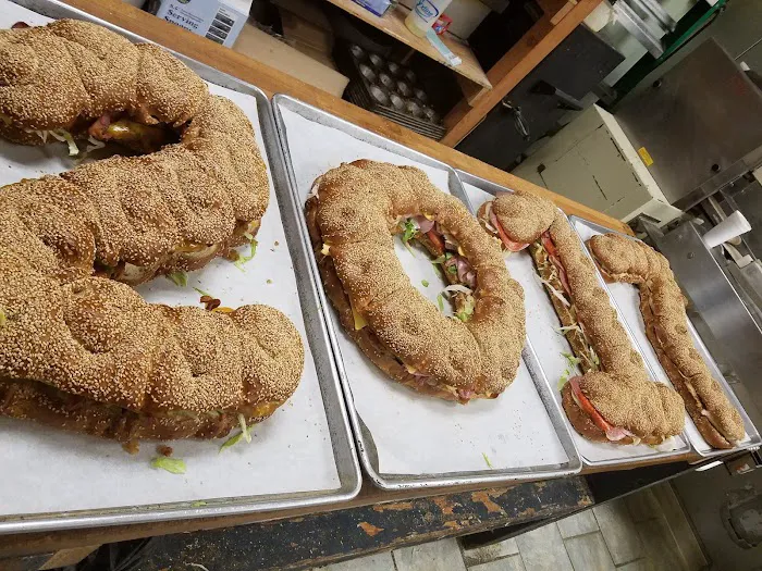 Signature Bagels Deli & Catering Picture 3