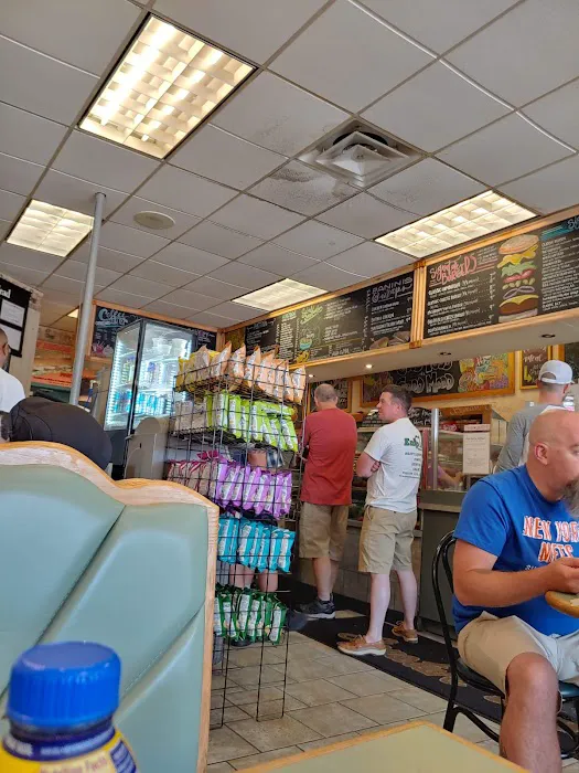 Signature Bagels Deli & Catering Picture 5