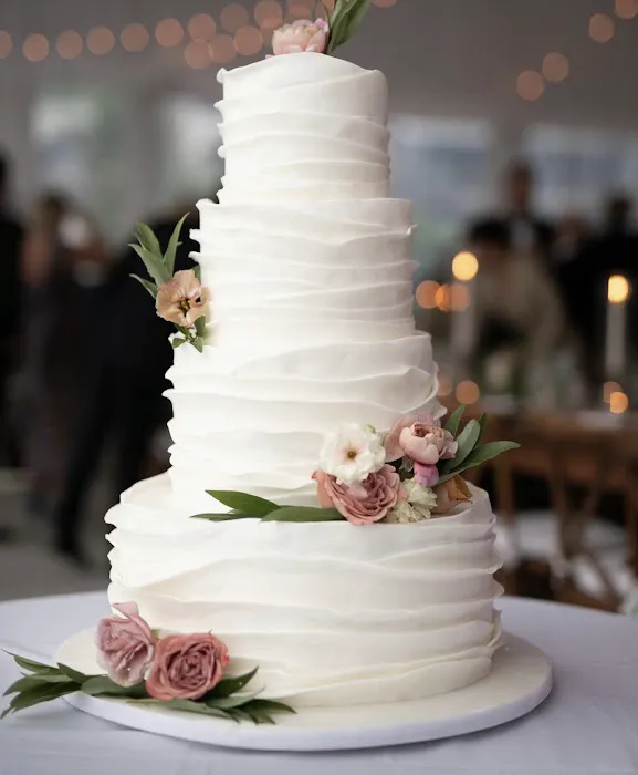 Sugar Sugar Custom Cakes Picture 3