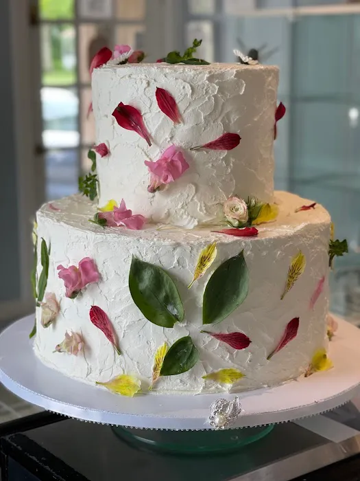 Sugar Sugar Custom Cakes Picture 5