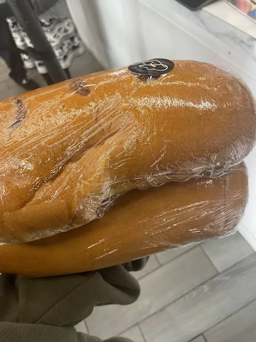 Familia Bakery Picture 9