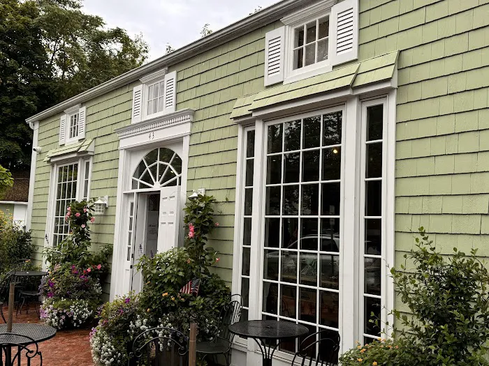 Tate's Bake Shop Picture 3