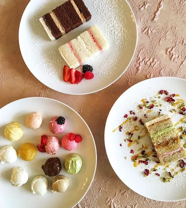 Ana Parzych Cakes Picture 5