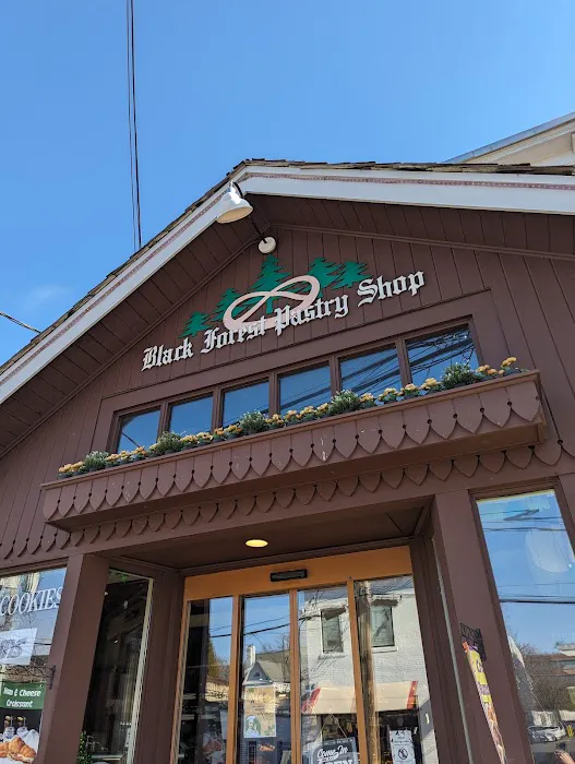 Black Forest Pastry Shop Picture 7