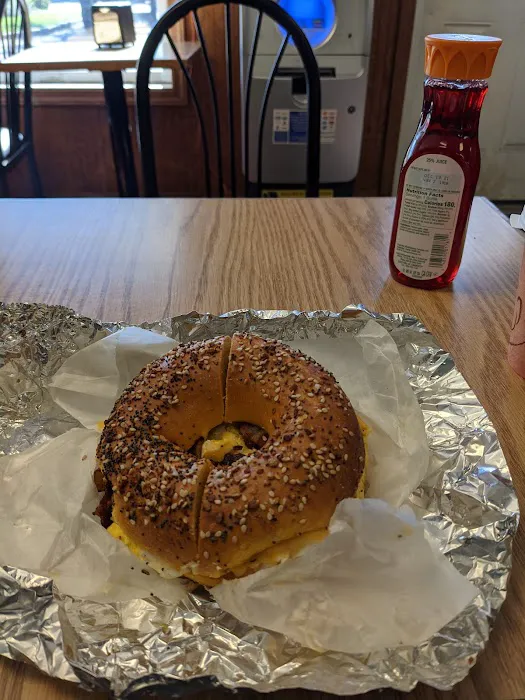 East End Bagel Cafe Picture 7
