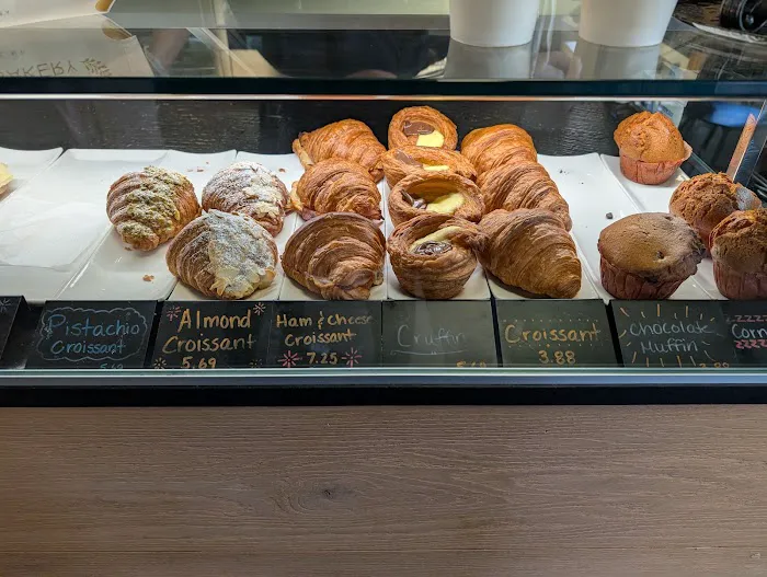Alpina Swiss Bakery Picture 6