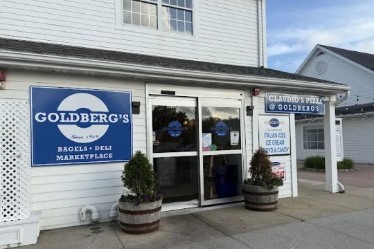 Goldberg's Famous Bagels of Watermill