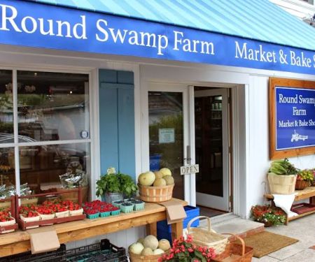 Round Swamp Farm