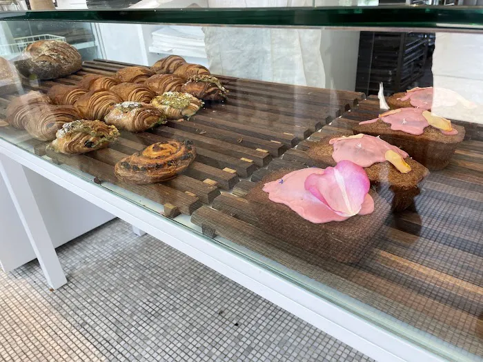 Carissa's the Bakery - East Hampton Village Picture 1