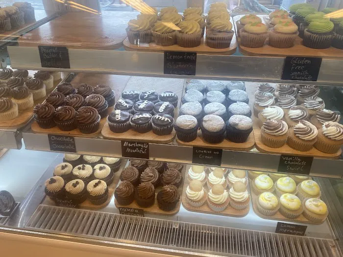 Nora's Ovenworks Picture 7