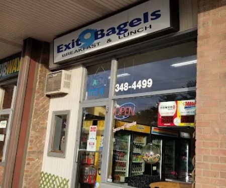 Exit 9 Bagels
