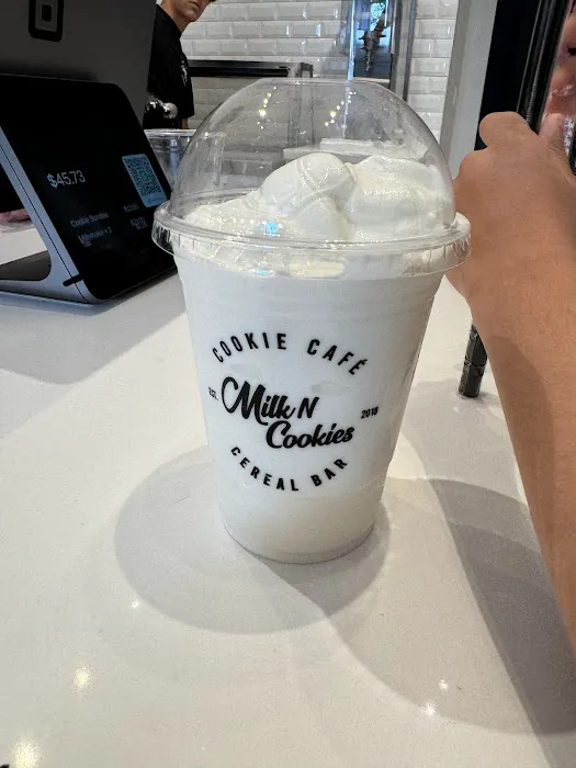 Milk N Cookies Picture 10