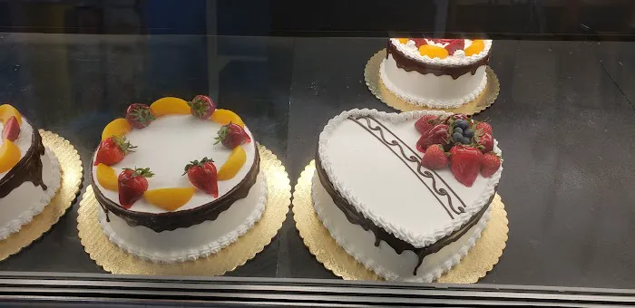 Valencia Bakery Picture 1