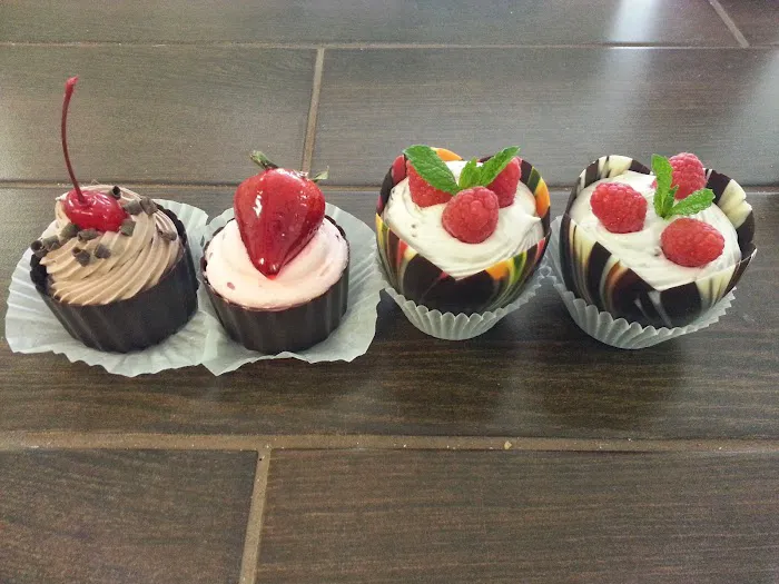 Valencia Bakery Picture 6