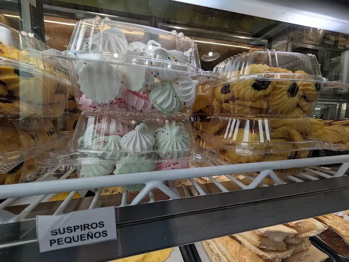 Sabor Ambateño Bakery Norwalk Picture 5