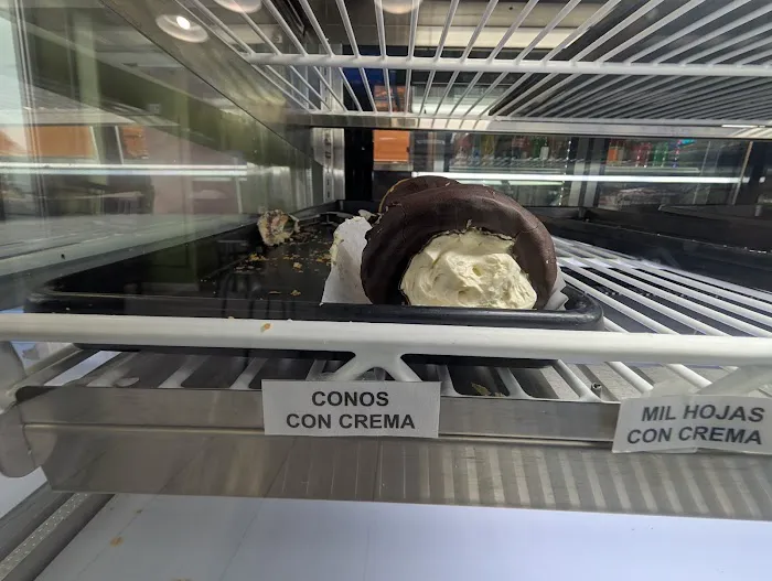 Sabor Ambateño Bakery Norwalk Picture 8