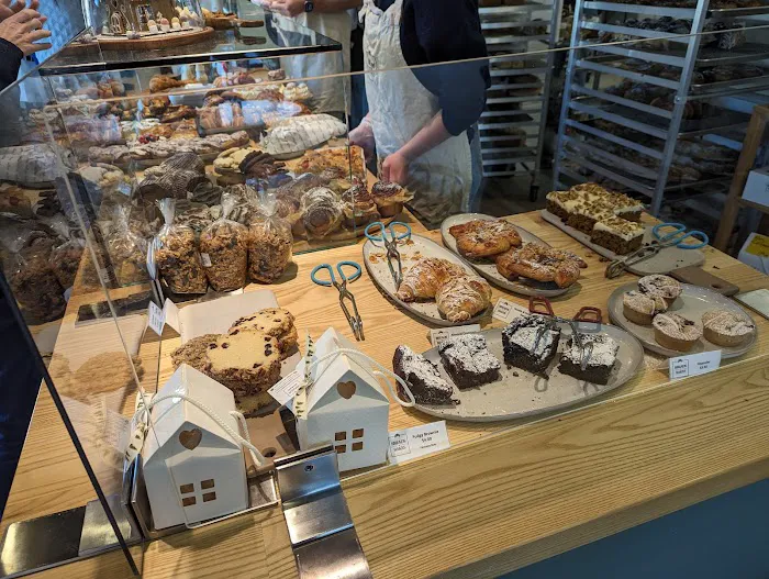 BreadsNBakes Picture 1
