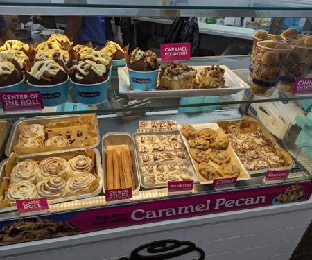 Cinnabon