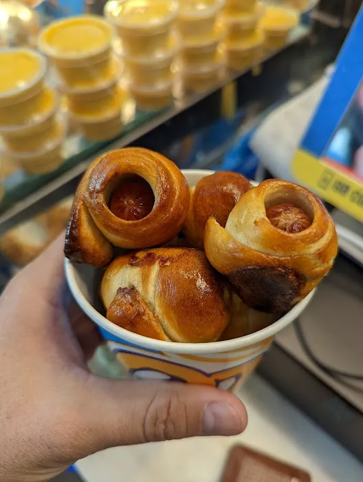 Cinnabon Picture 10