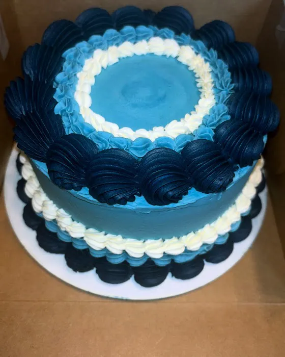 Izzy The Cake Queen Picture 8