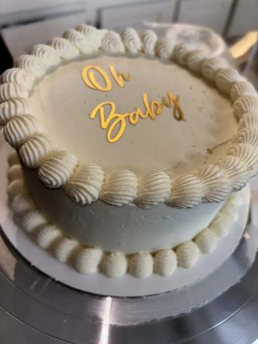 Izzy The Cake Queen Picture 7
