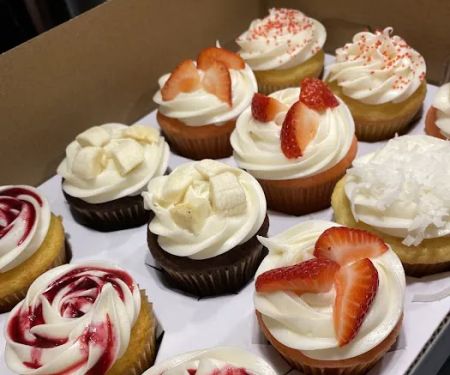 Tiny Cakes 365