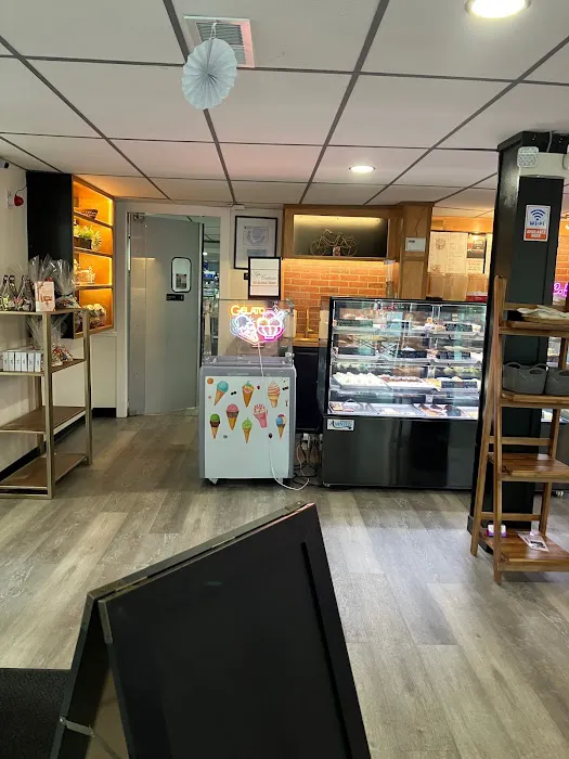 Giuliano's Bakery Picture 1