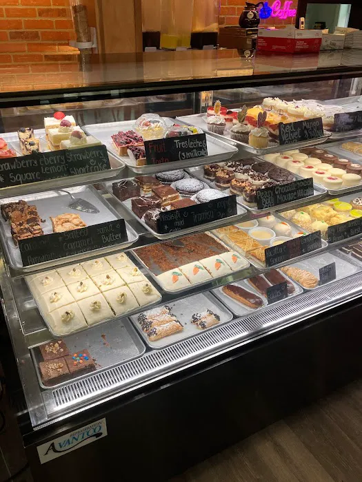 Giuliano's Bakery Picture 5
