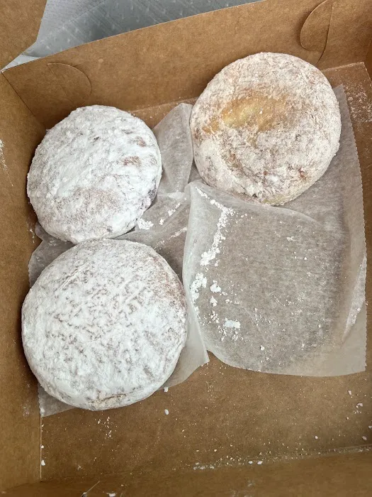 Allie's Donuts Picture 10