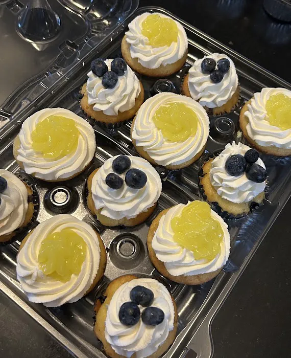 JoJo's Cupcakes Picture 3