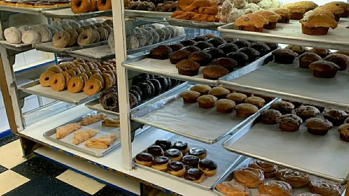 Coffee An' Donut Shop Picture 2