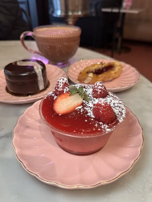 Mrs. London's Bakery & Cafè Picture 9