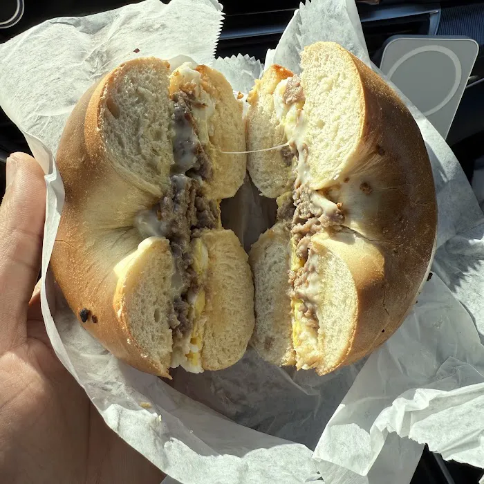 Pauli's Deli & Bagels Picture 6