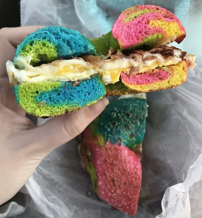 Pauli's Deli & Bagels Picture 9