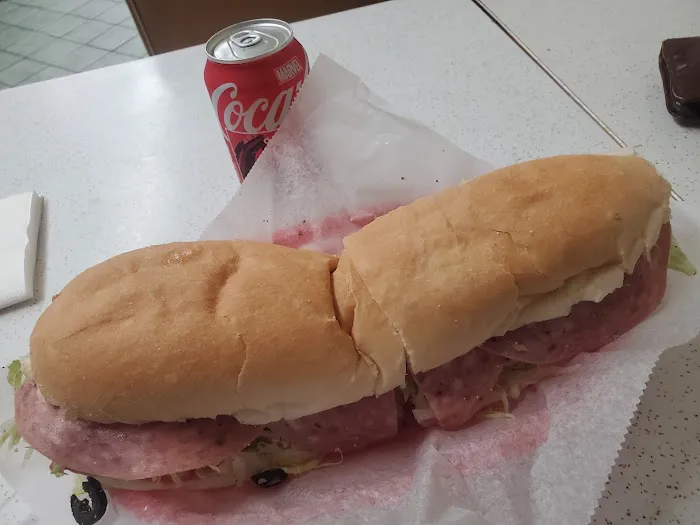 D'Elia's Bakery & Grinder Shop Picture 2