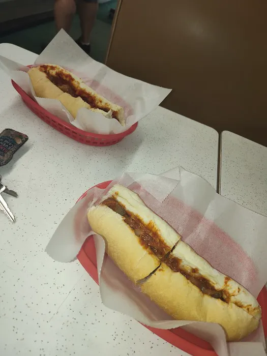 D'Elia's Bakery & Grinder Shop Picture 4