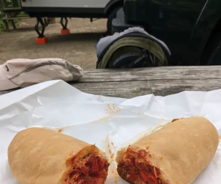 D'Elia's Bakery & Grinder Shop