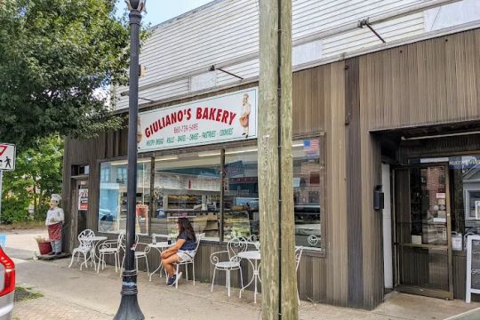 Giuliano's Bake Shop
